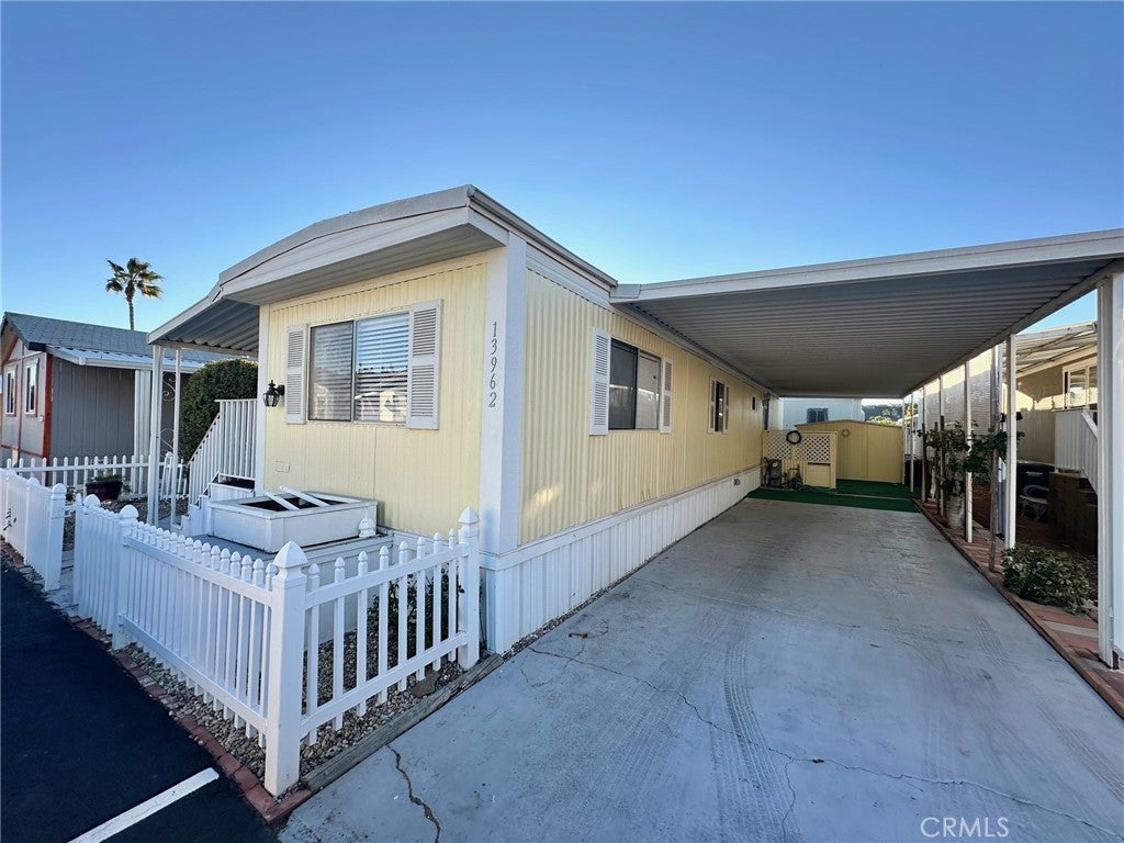 Photo of Listing #SW26007863