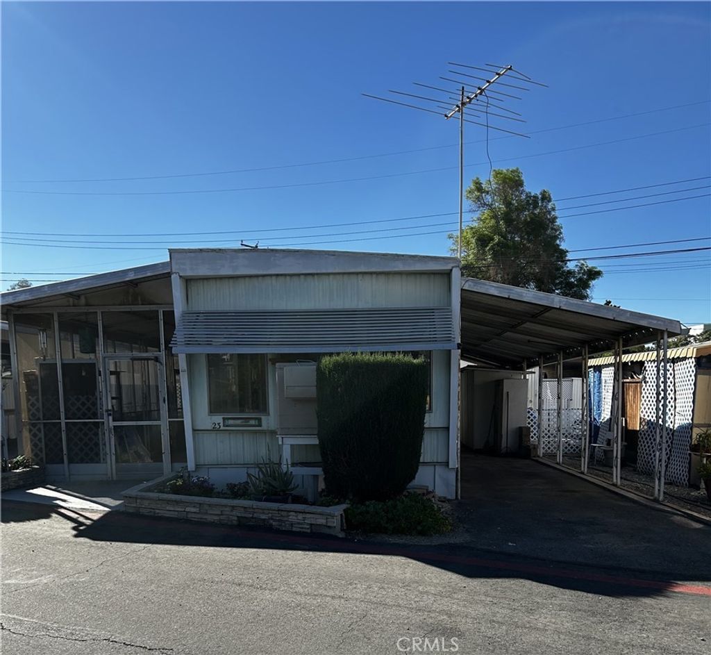 12177 3rd Street # 23, Yucaipa