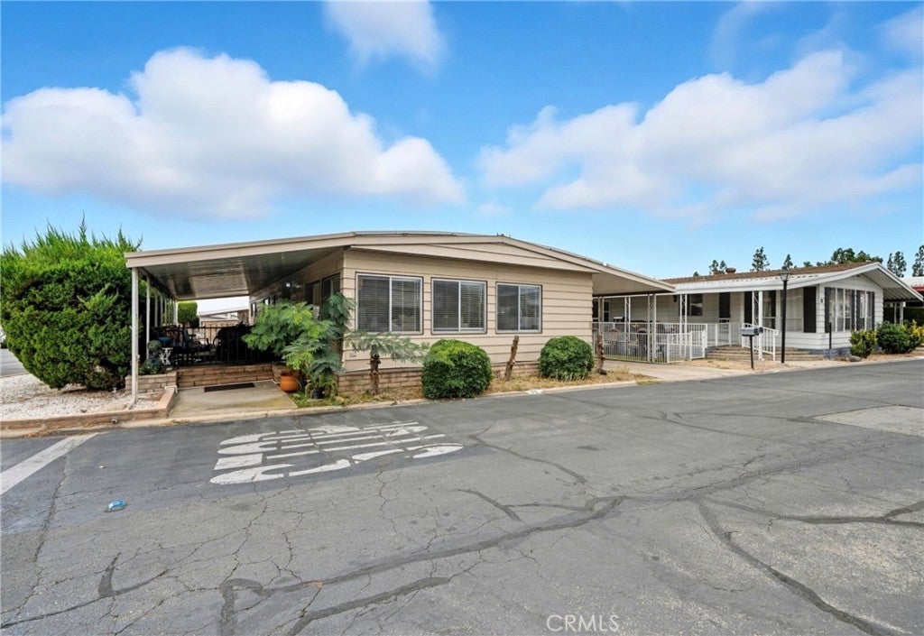 Photo of Listing #SW26012561