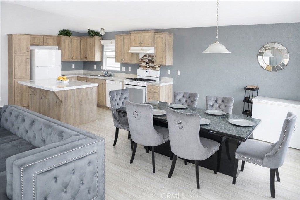 Photo of Listing #OC26012972