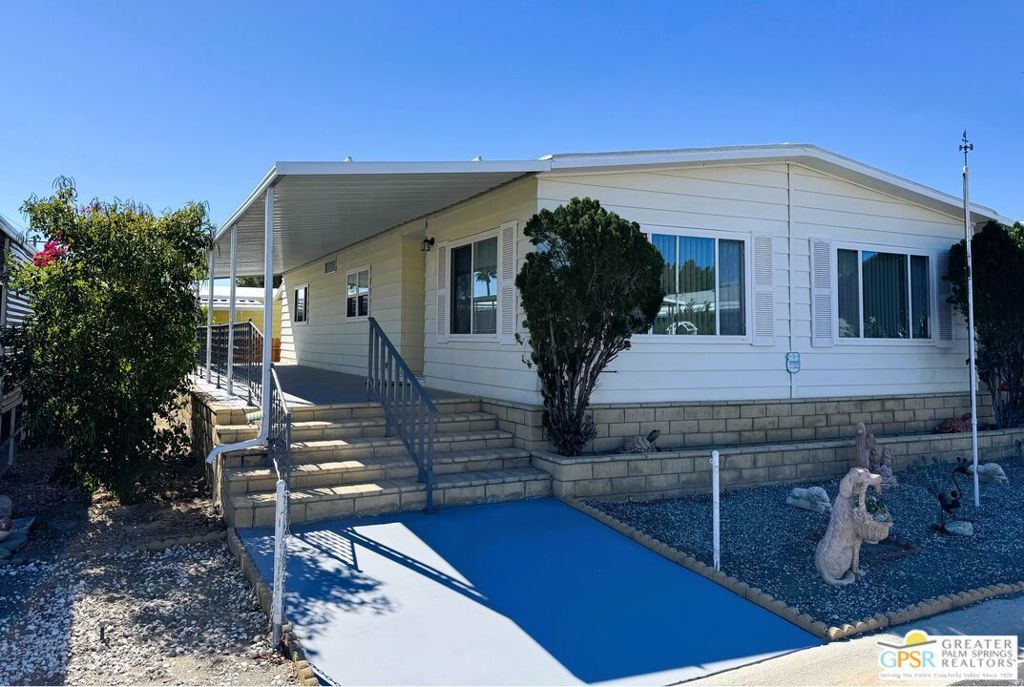 Photo of Listing #26641845PS