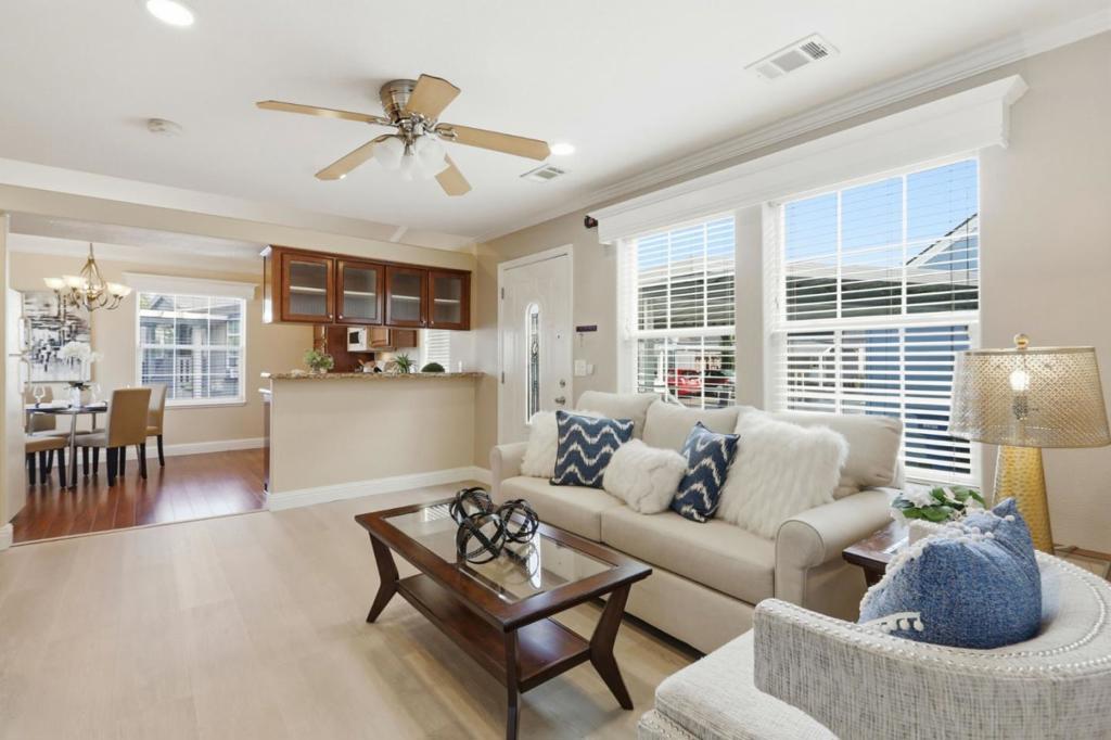 Photo of Listing #ML82032200