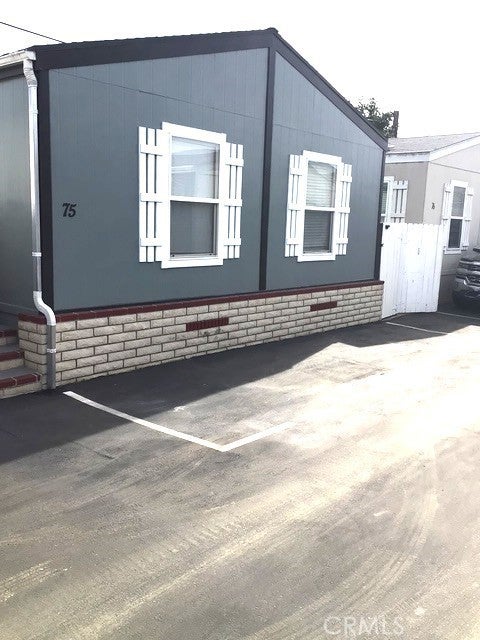 Photo of Listing #SR26018359