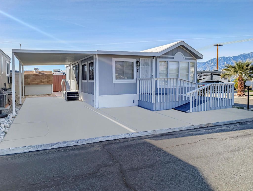 70200 Dillon Road # 284, Desert Hot Springs