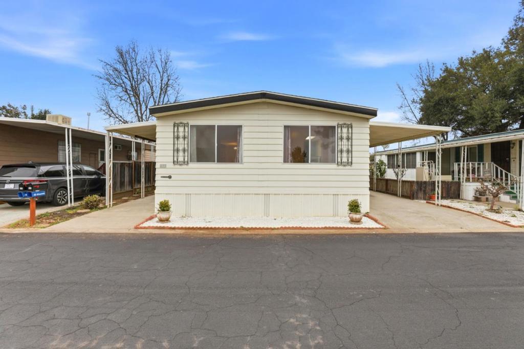 Photo of Listing #ML82032778