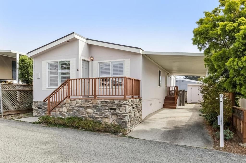 6 Sunset Terrace # 6, Half Moon Bay
