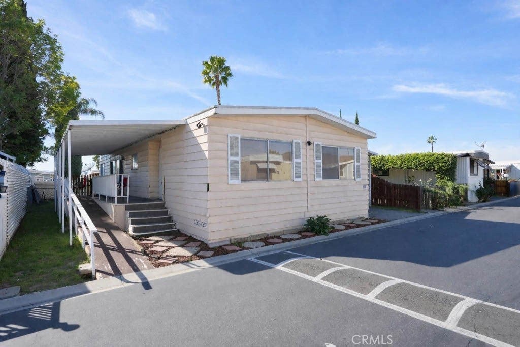 Photo of Listing #CV26019547