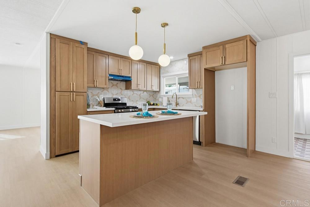 Photo of Listing #NDP2600903