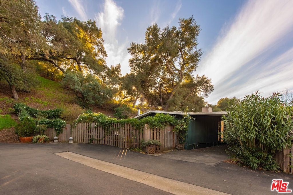 1667 Las Virgenes Canyon Road # 5, Calabasas