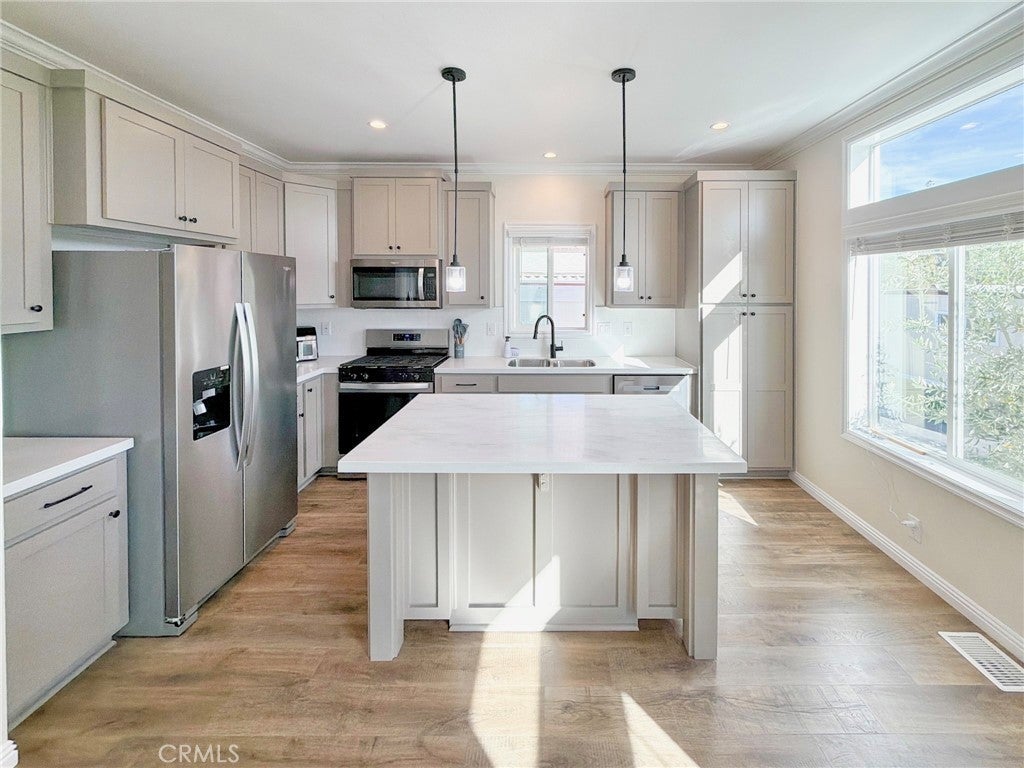 Photo of Listing #SR26024136