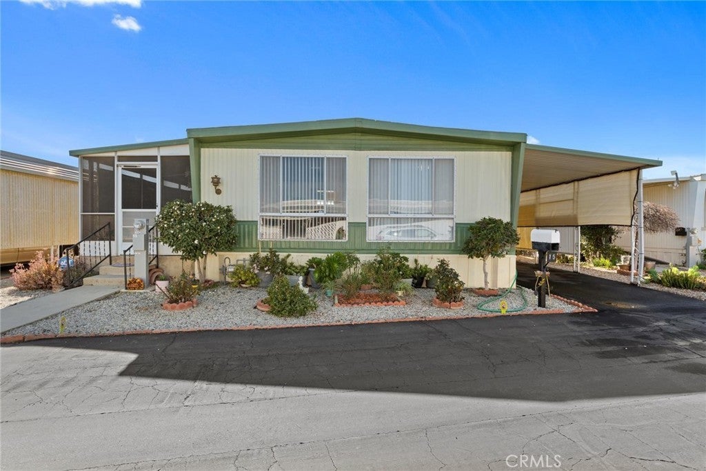 Photo of Listing #SW26024351