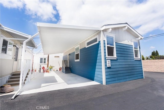 26006 Oak Street 21, Lomita.