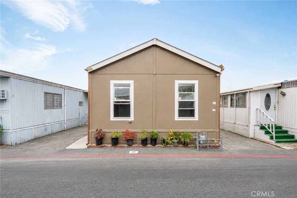 812 N Loren Avenue # 18, Azusa