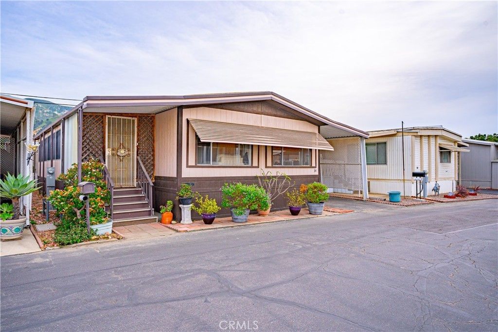 720 W Santa Maria Space 14, Santa Paula