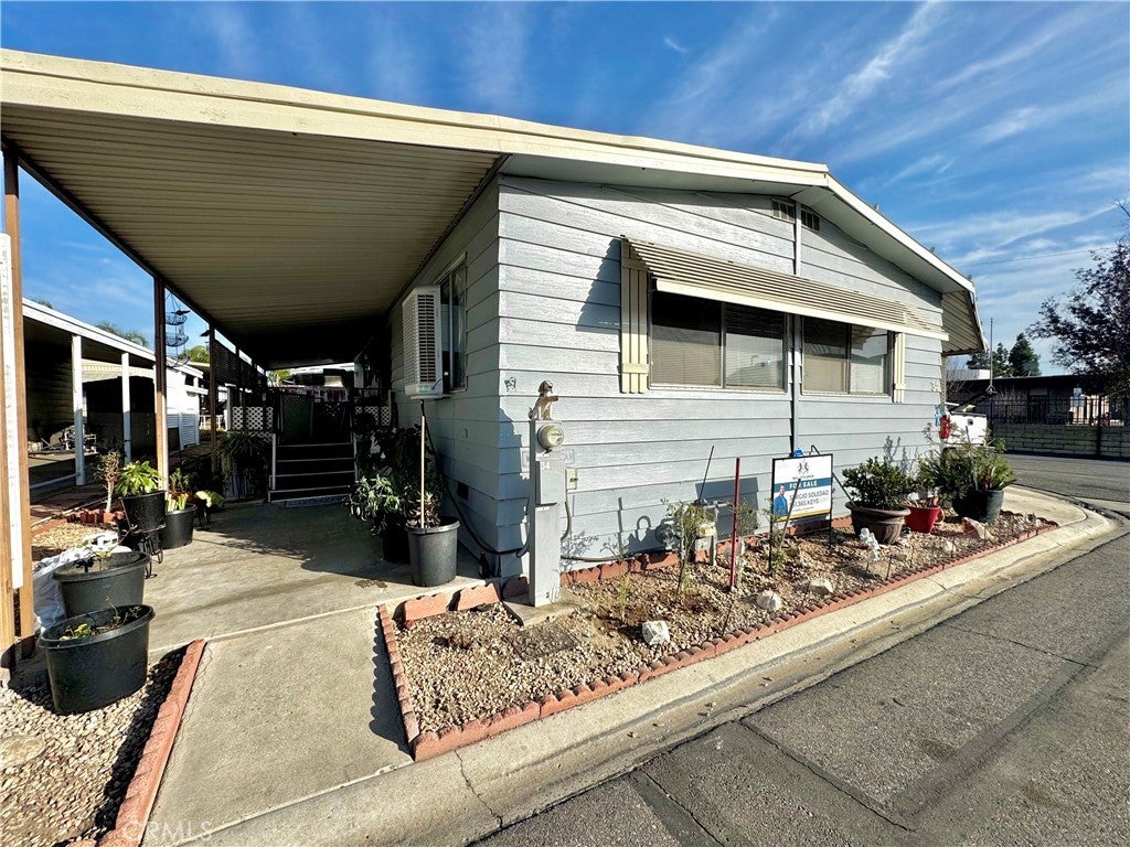 Photo of Listing #OC26027633