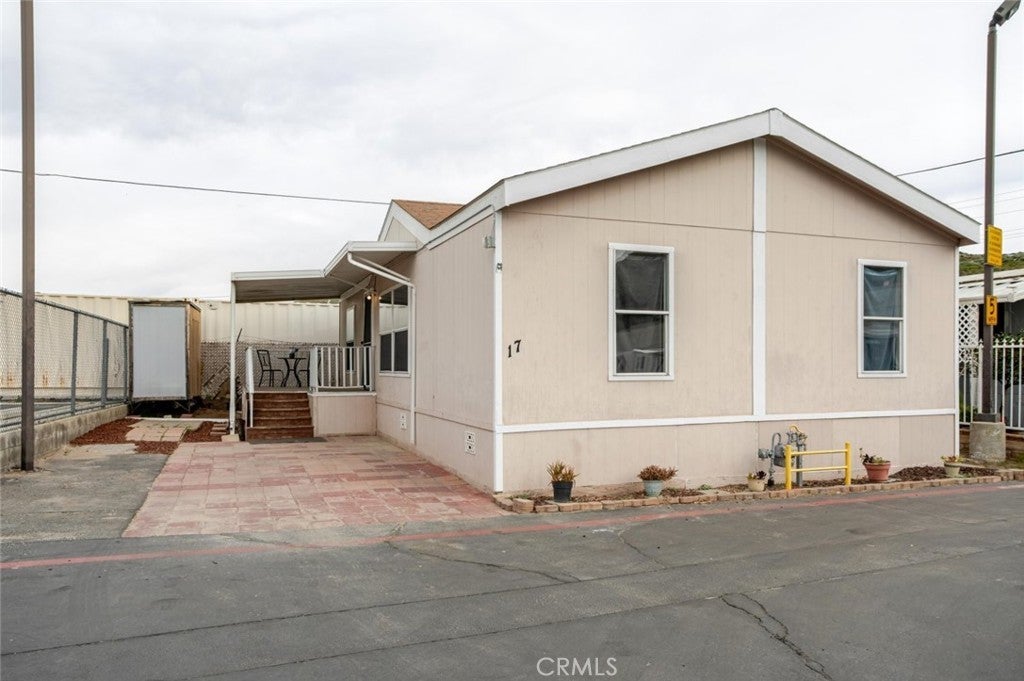 Photo of Listing #SR26028405