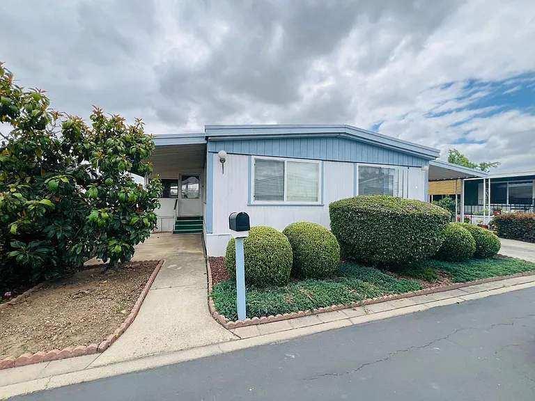 Photo of Listing #ML82034390