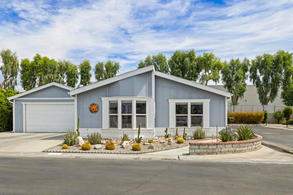 314 Armenia Drive, Cathedral City
