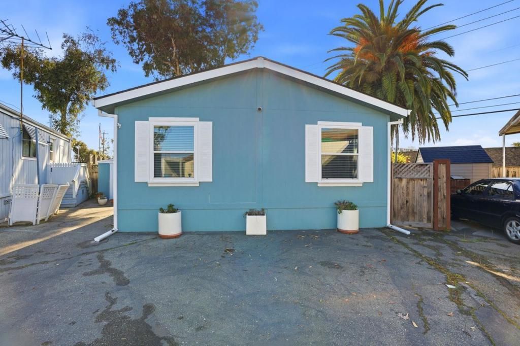 2053 E Bayshore Road # 55, Redwood City