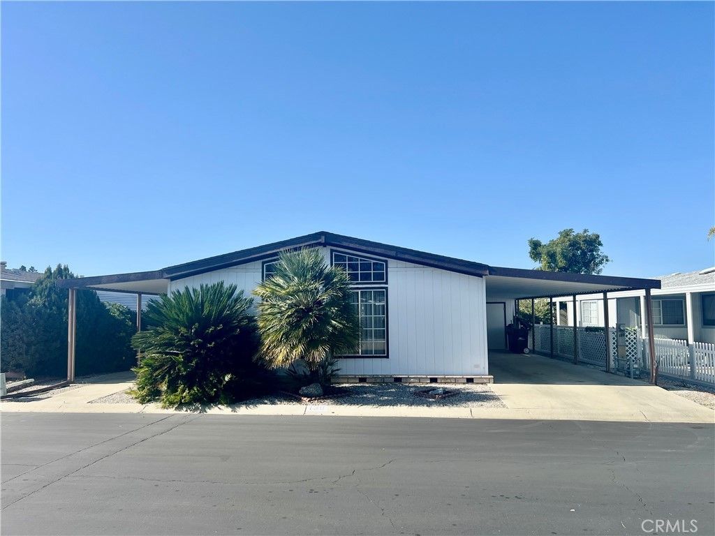 24600 Mountain Avenue # 138, Hemet