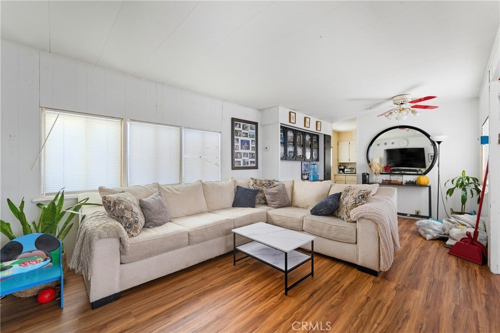 Photo of Listing #OC26035400