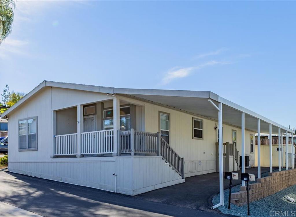 Photo of Listing #PTP2601295