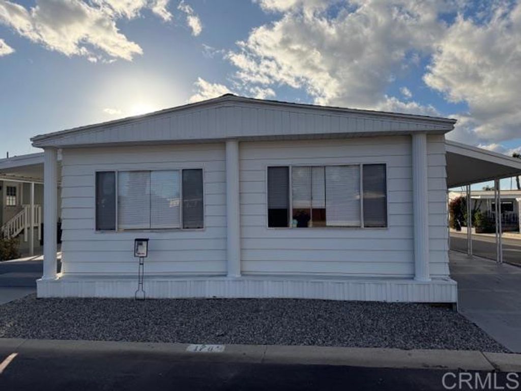 601 Kirby Street N # 178, Hemet