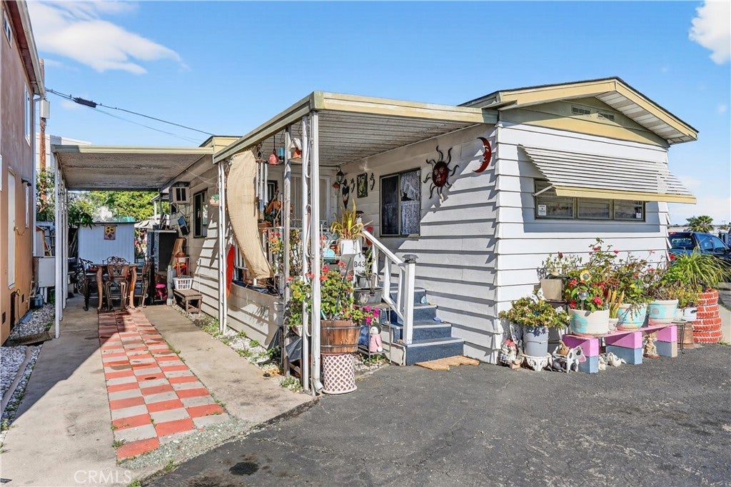 Photo of Listing #DW26037464