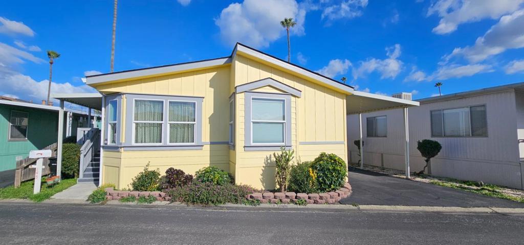 Photo of Listing #ML82035596