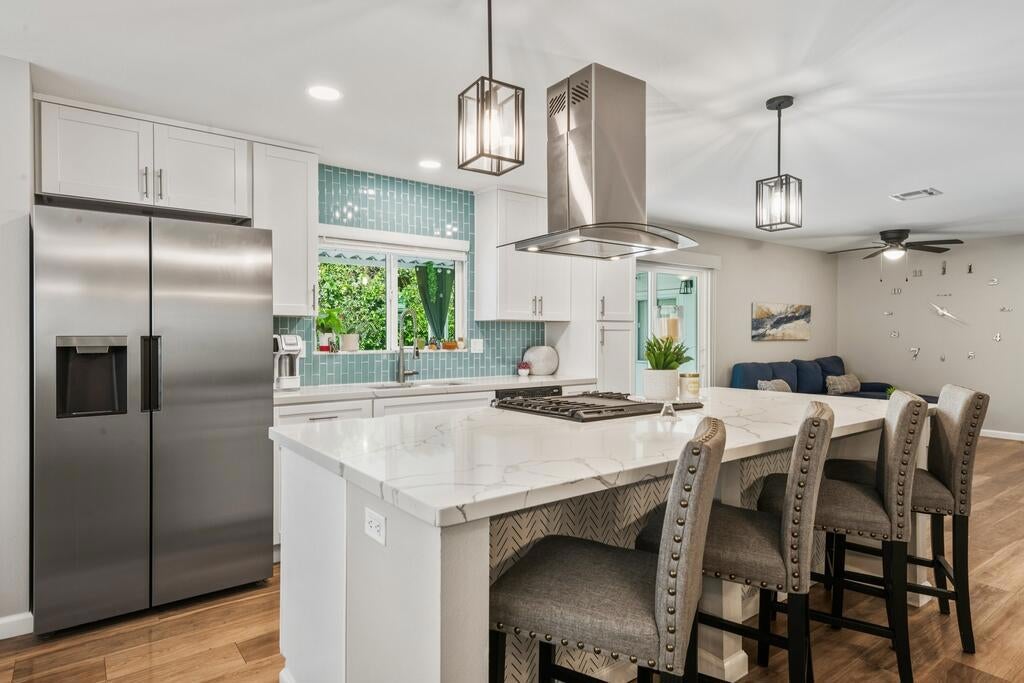 Photo of Listing #219143654DA