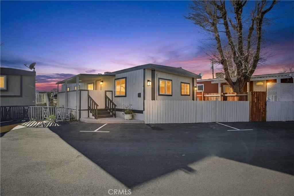 Photo of Listing #SR26040862