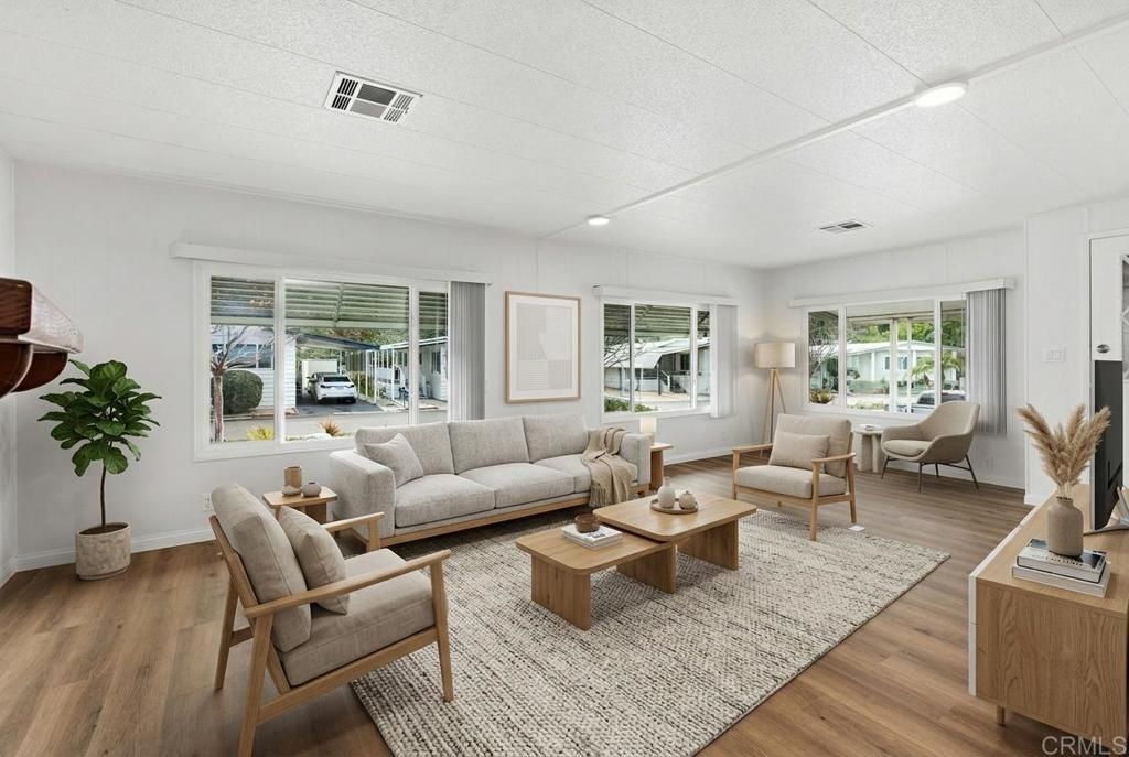 7467 Mission Gorge Road # Spc 10, Santee