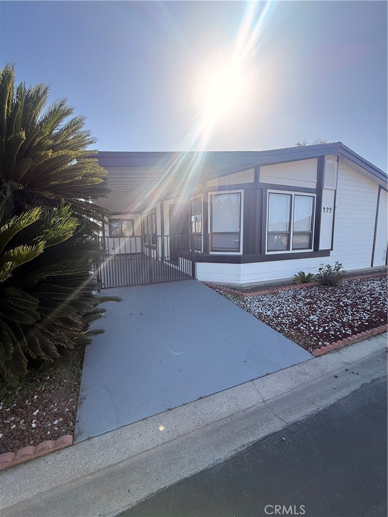 Photo of Listing #IV26045445