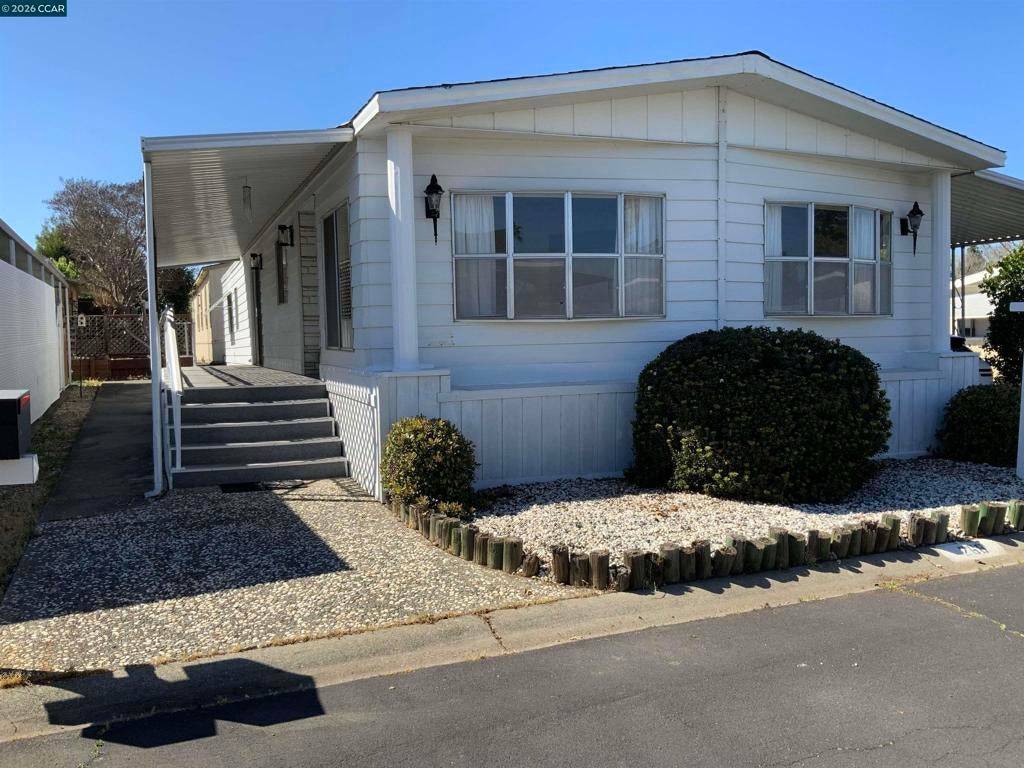 Photo of Listing #41125768