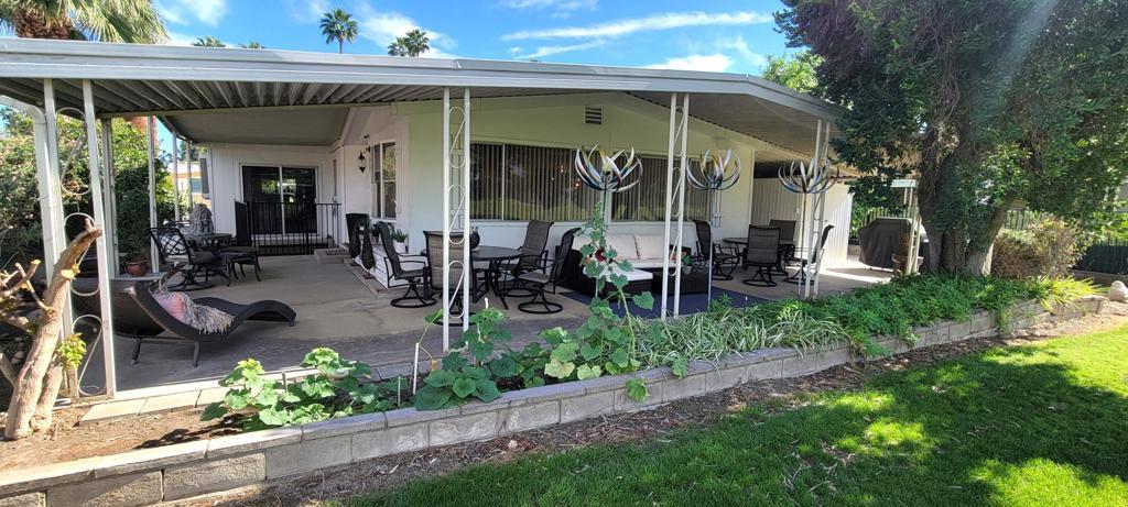 360 Andorra Way, Cathedral City