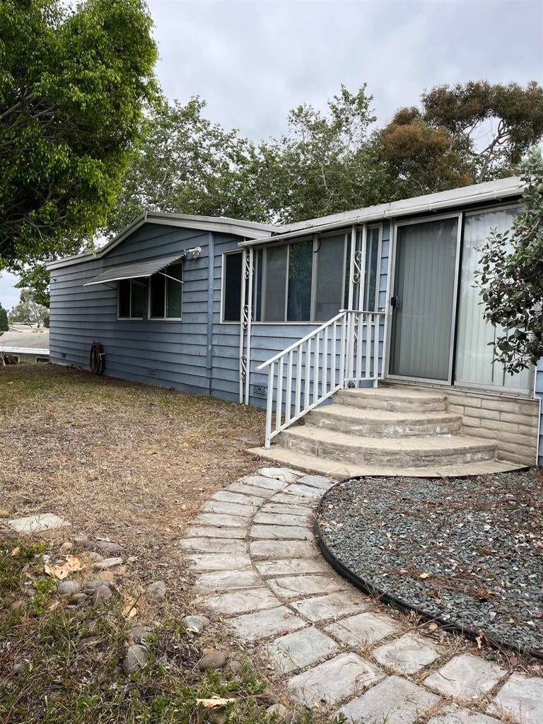 Photo of Listing #PTP2601781