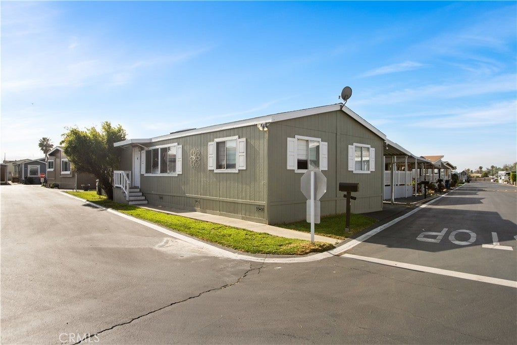 Photo of Listing #CV26049947