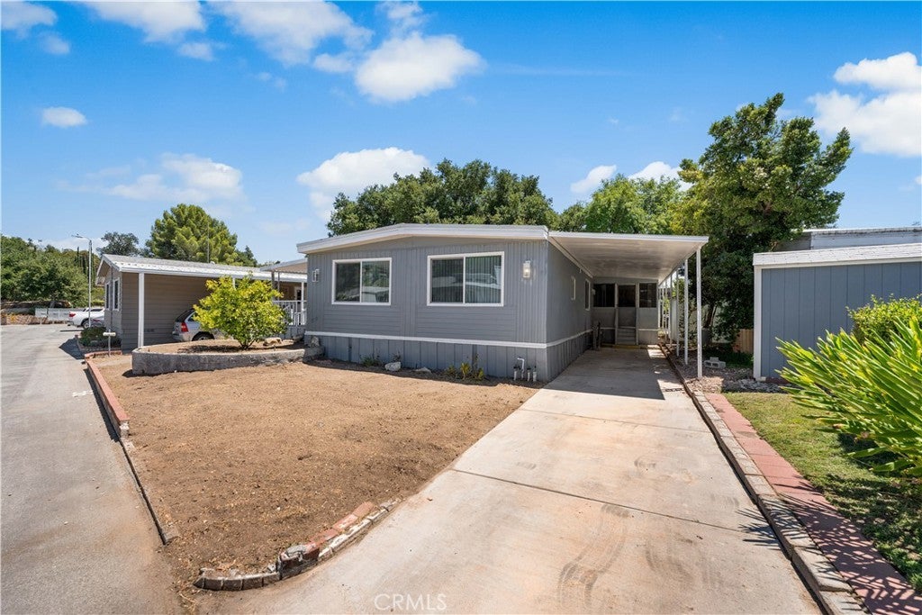 Photo of Listing #SR26050753