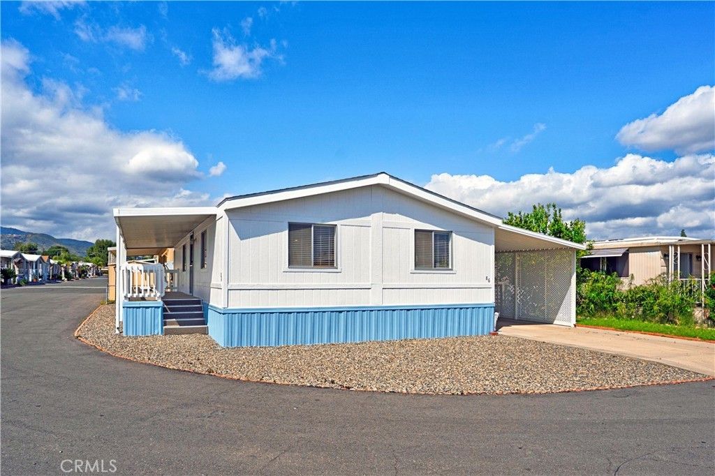 31750 Machado # 86, Lake Elsinore
