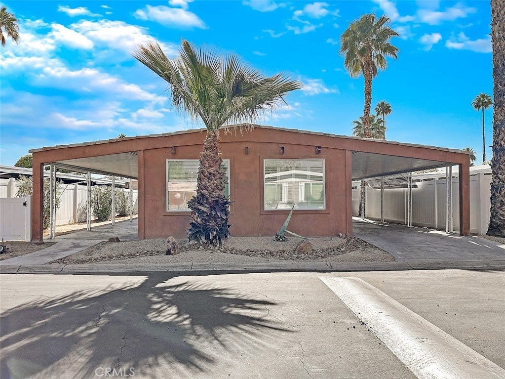 199 Juniper, Palm Springs