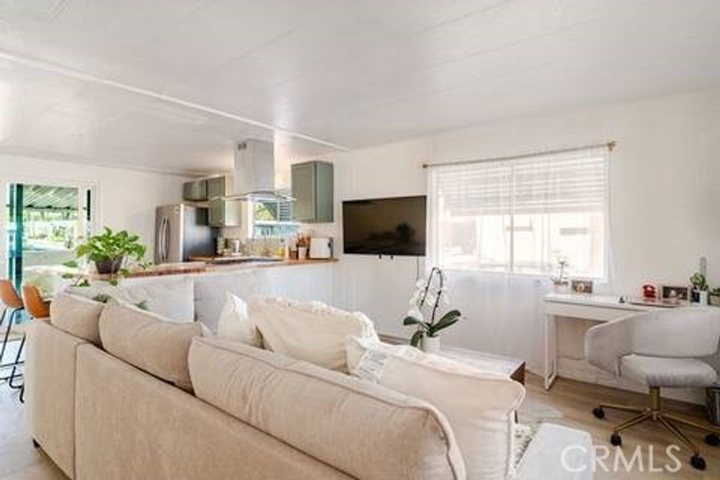 49305 Hwy 74 # 1, Palm Desert