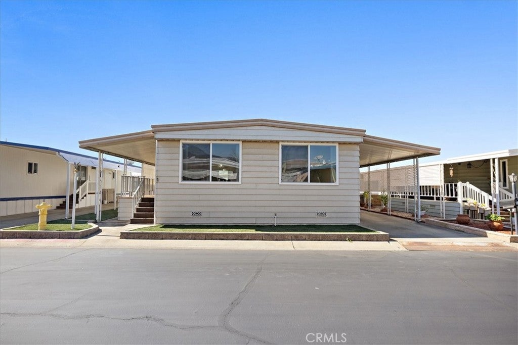 Photo of Listing #CV26060428