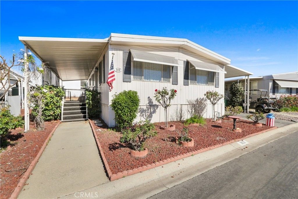 4095 Fruit # 303, La Verne