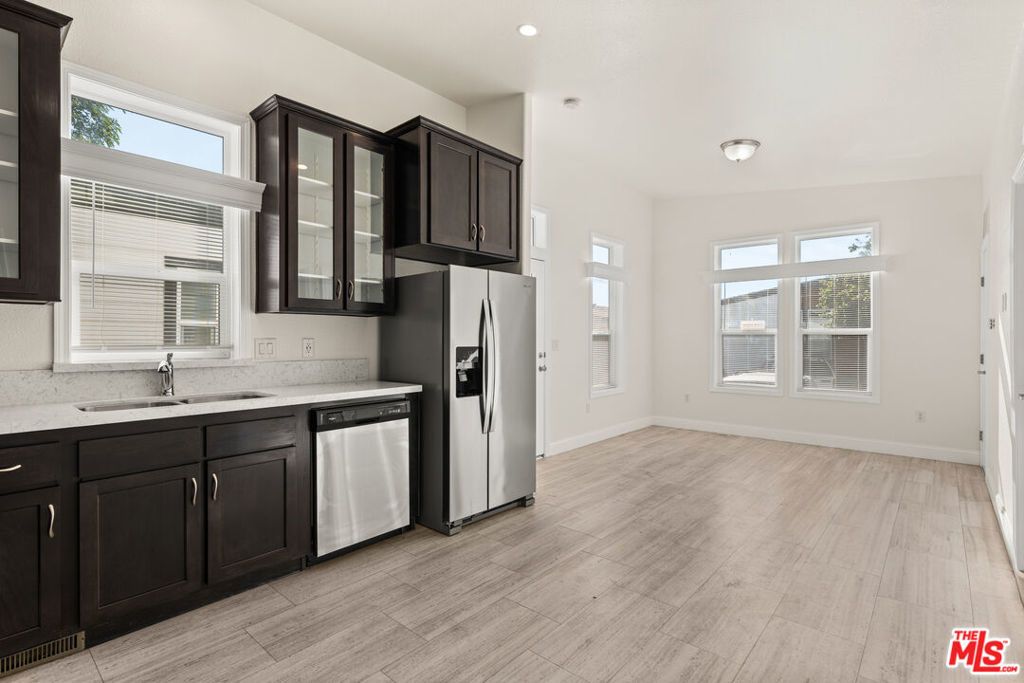 8250 Lankershim Boulevard # 185, North Hollywood