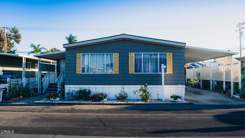 Photo of Listing #V1-35325