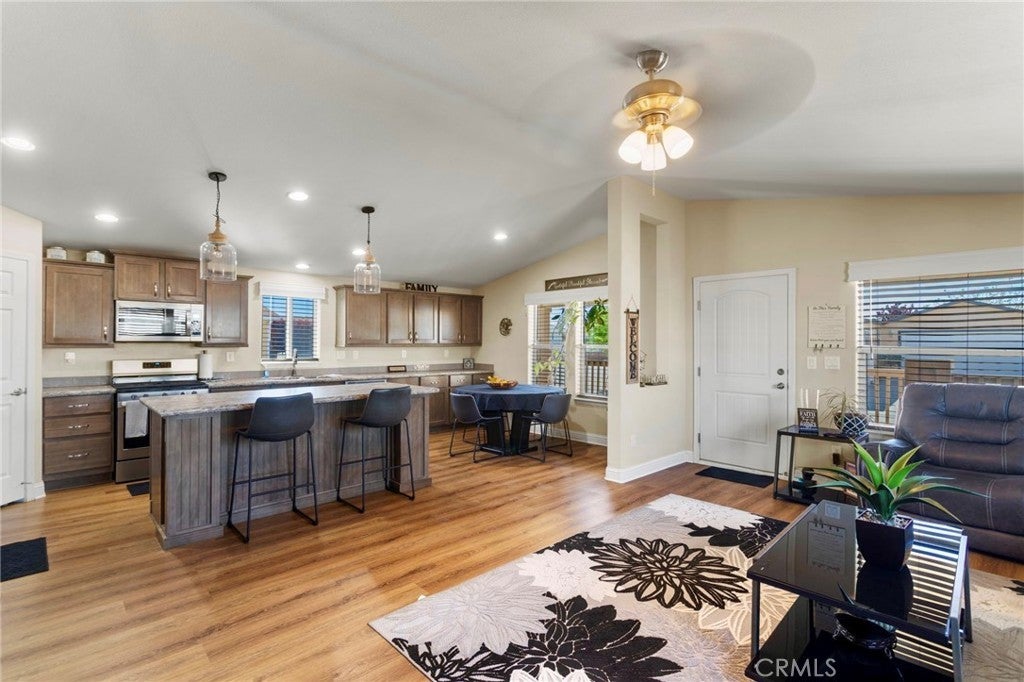 Photo of Listing #CV26064427