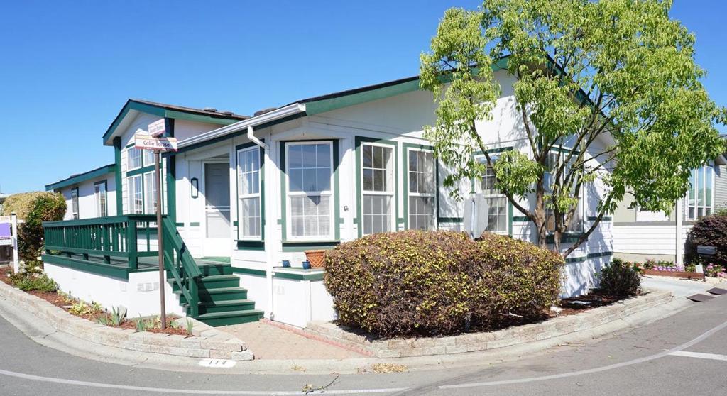 Photo of Listing #ML82040410