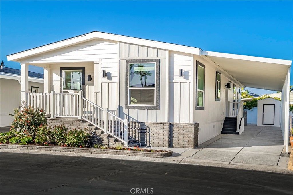 7205 Santa Barbara Street, Carlsbad