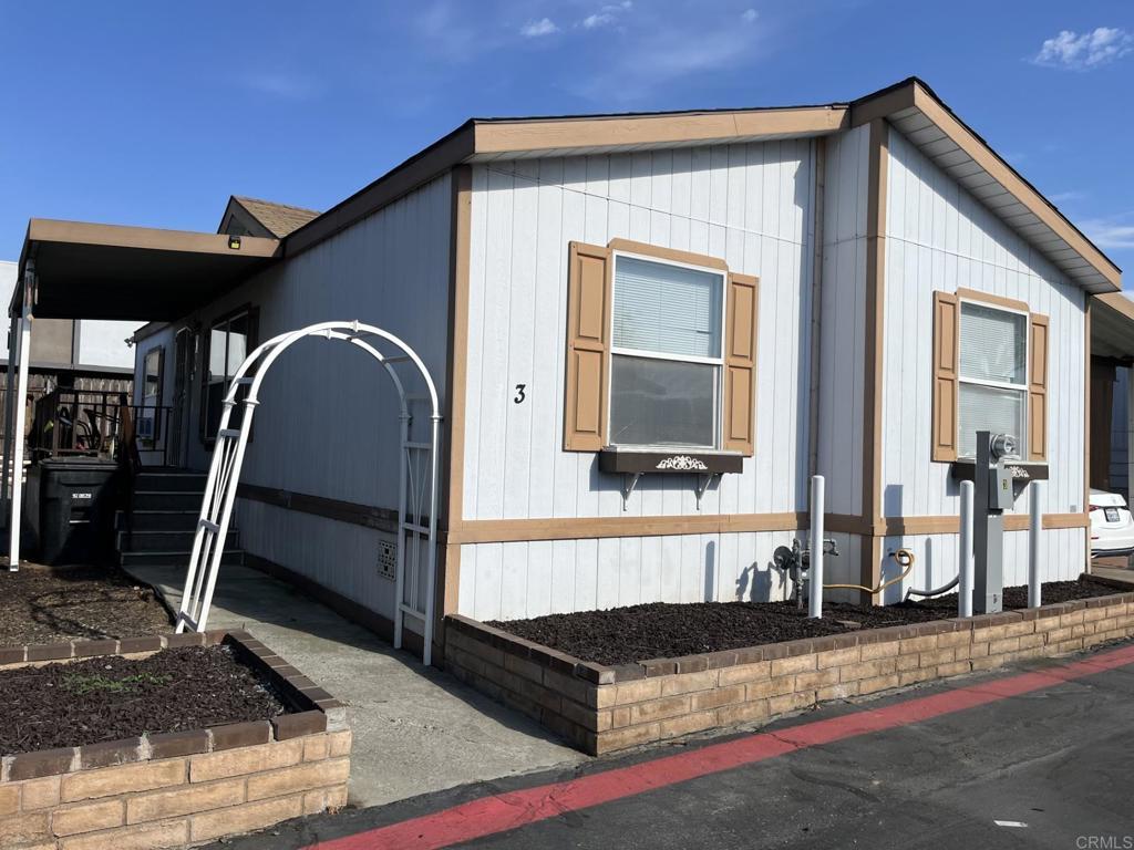 Photo of Listing #PTP2602359