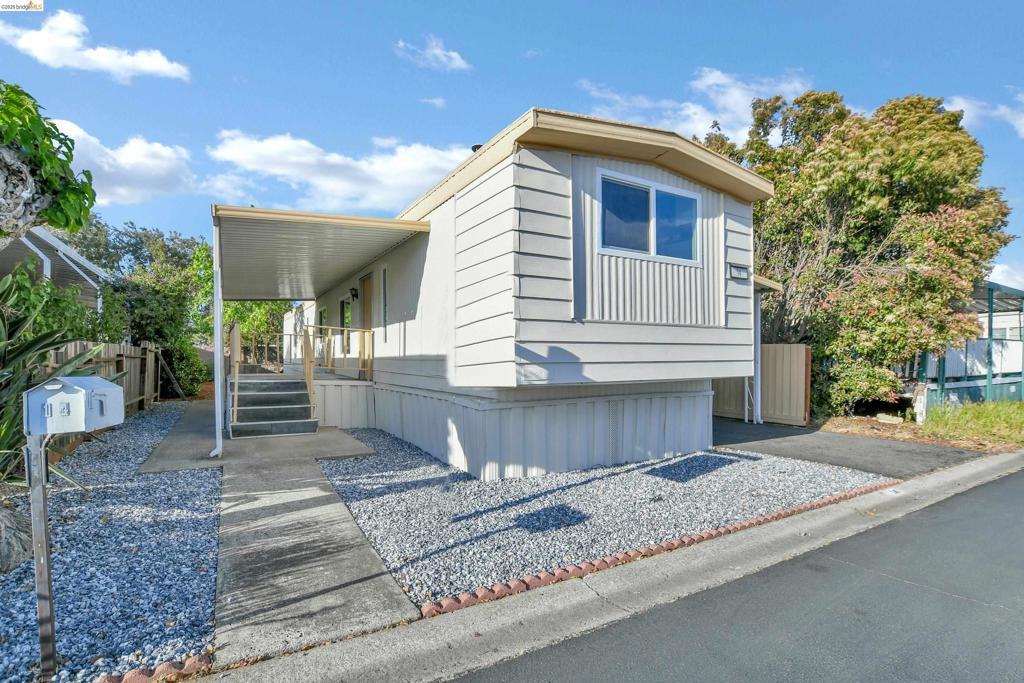 Photo of Listing #41129111